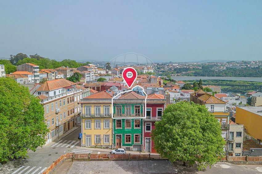 公寓 t4出售在Rua de Santos Pousada