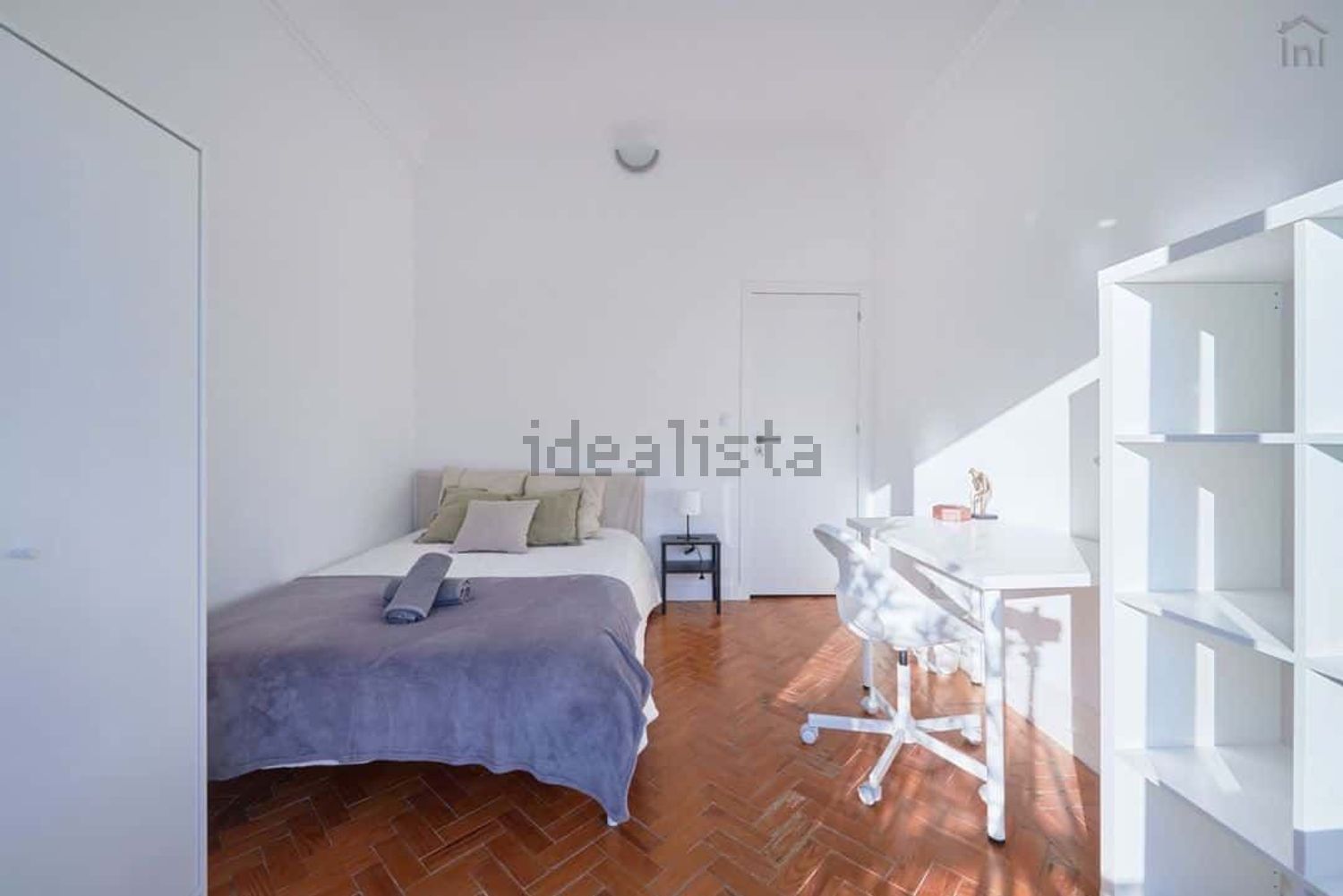 出租房间在Avenida Almirante Reis, 219 - 卧室