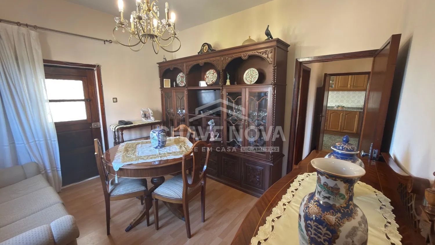 小楼房或独栋别墅出售在 Calçada Escola do Viso, 9 - 客厅
