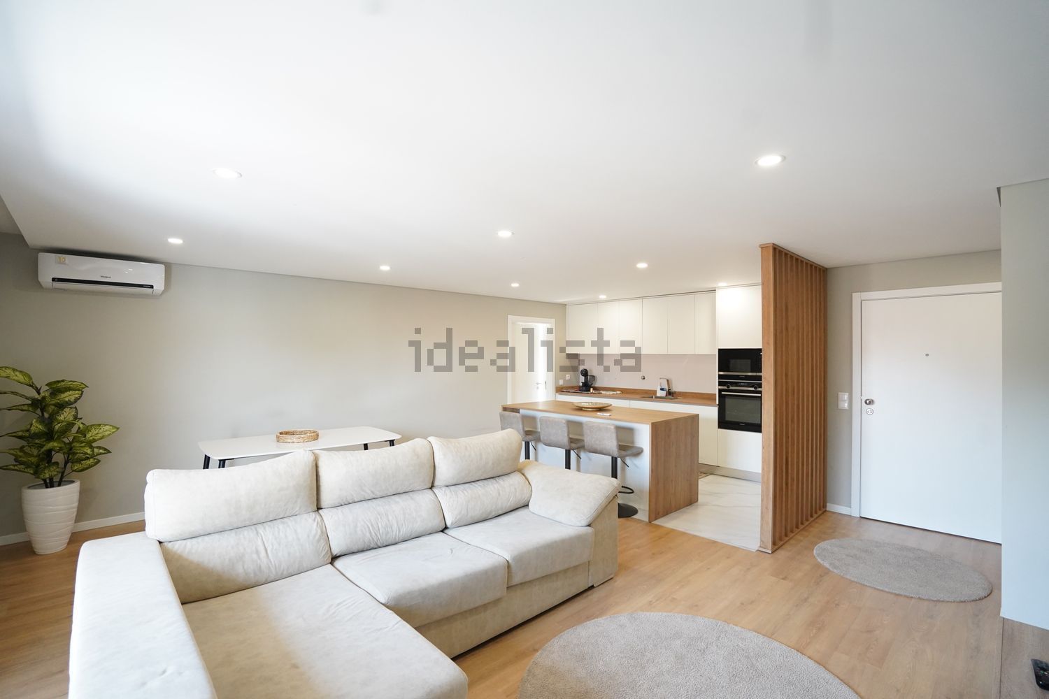 公寓 t2出售在Avenida da Liberdade, 29 - 客厅