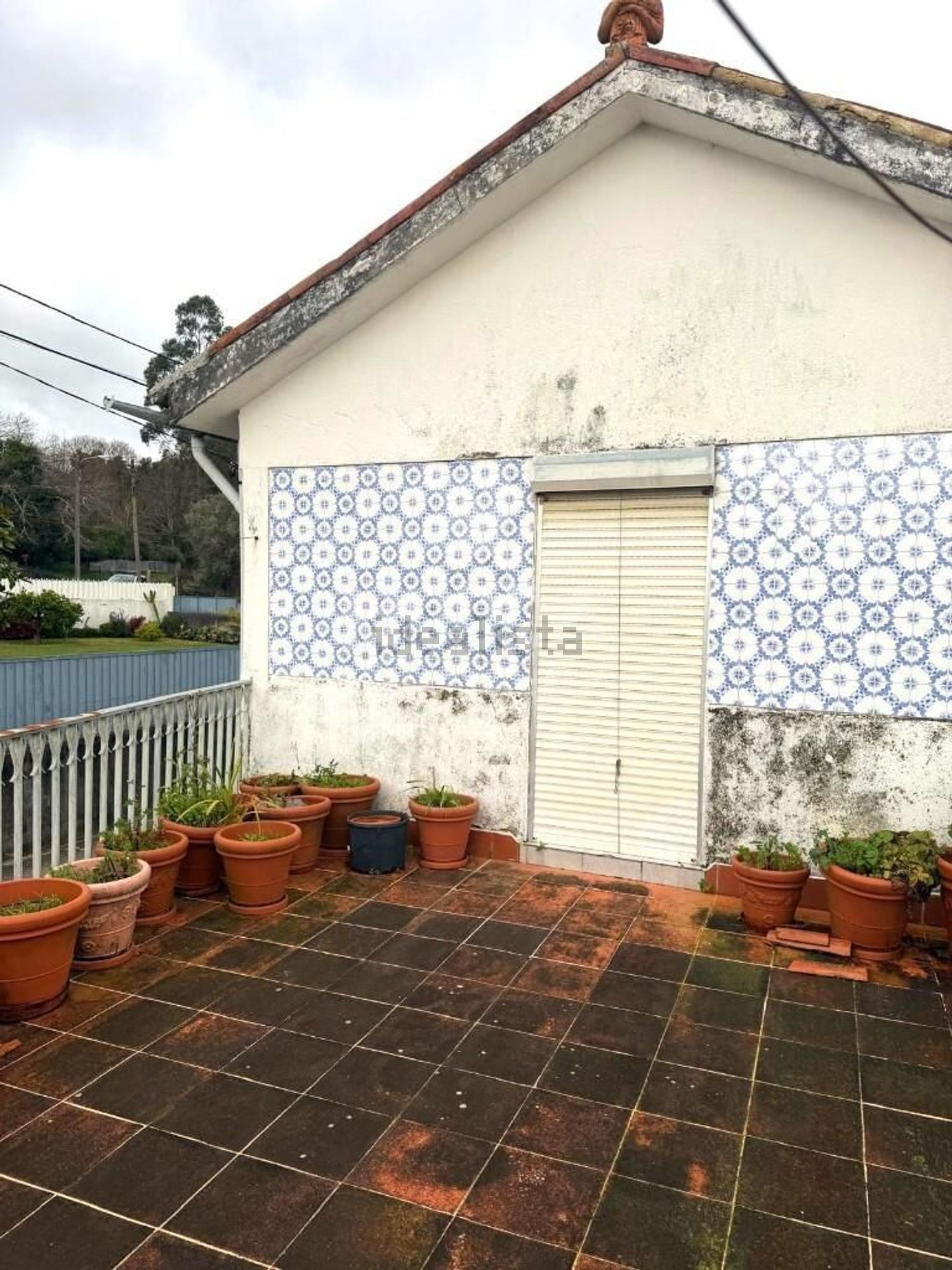 小楼房或别墅出售在 São João de Ver - 阳台