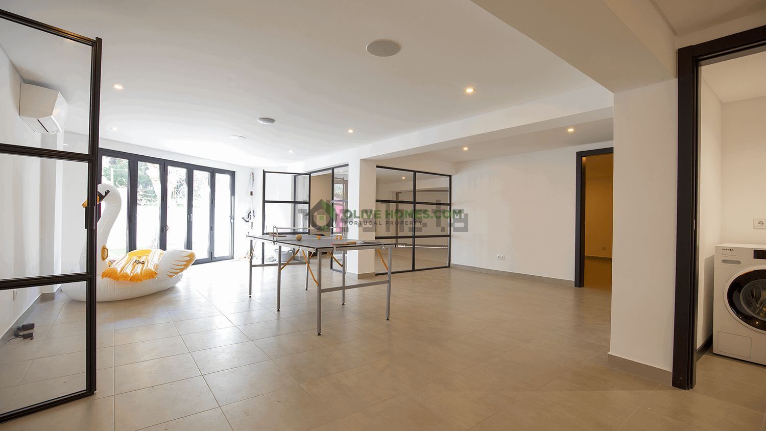 小楼房或别墅出售在Rua de Gales - 照片