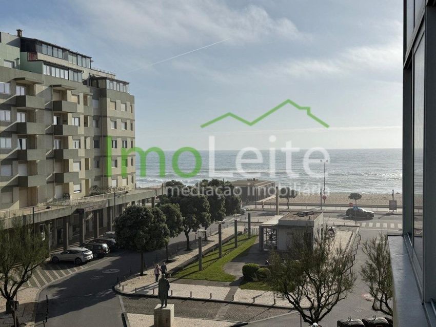 公寓 t2出售在Avenida Santos Graça