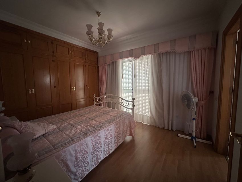 小楼房或独栋别墅出售在Avenida da Europa s/n