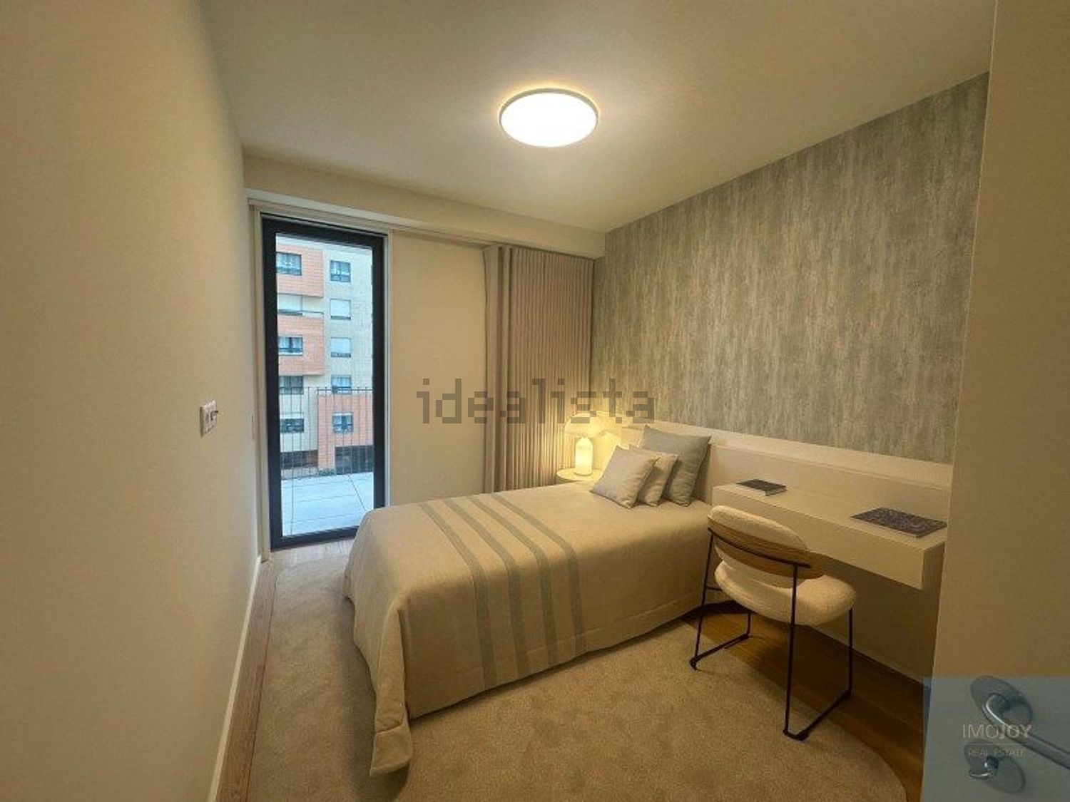 公寓 t1出售在Alameda Jardins da Arrábida, 9 - 客厅
