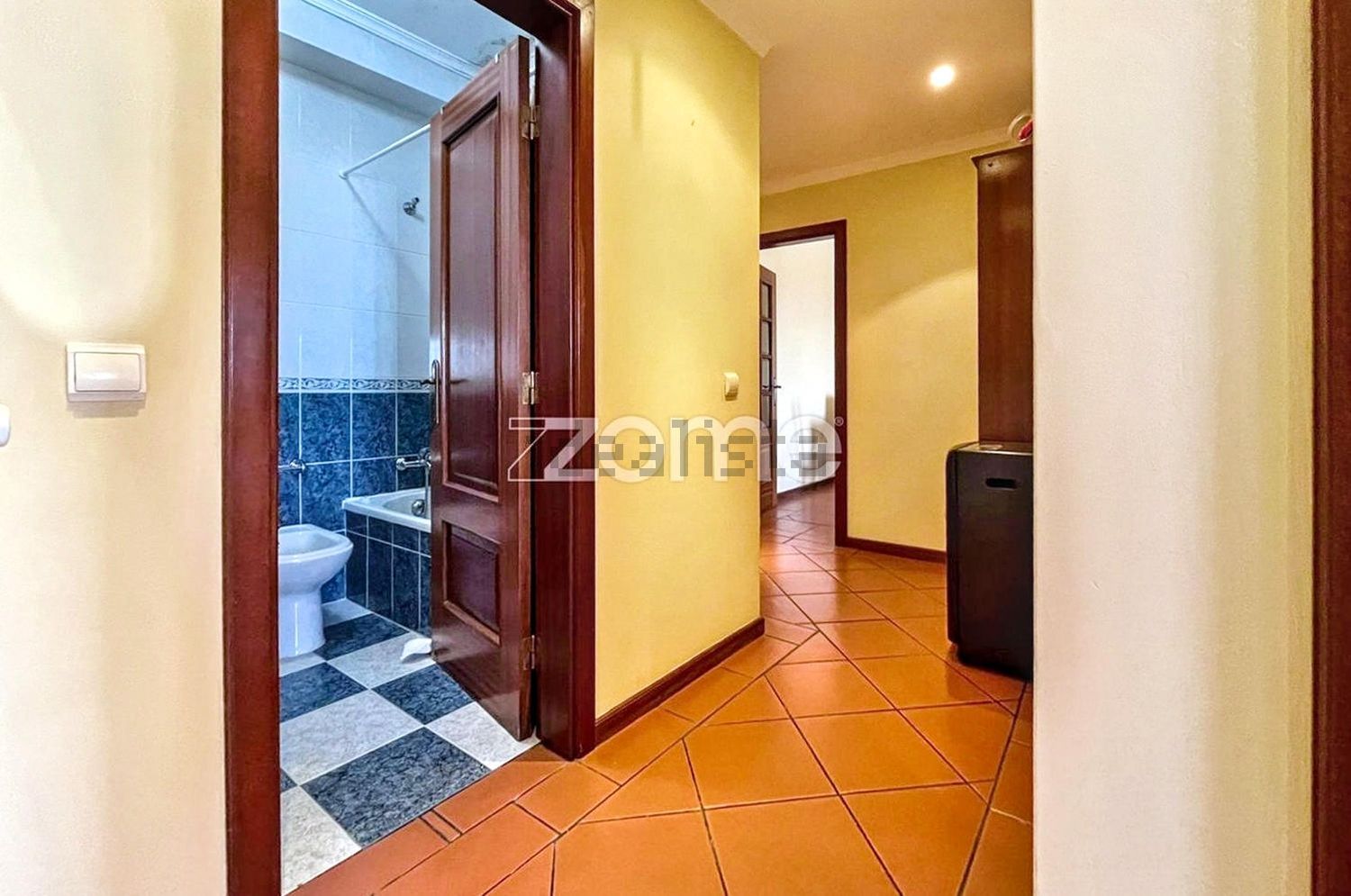公寓 t3出售在Rua Comendador Augusto Martins Pereira, 16 - 前厅