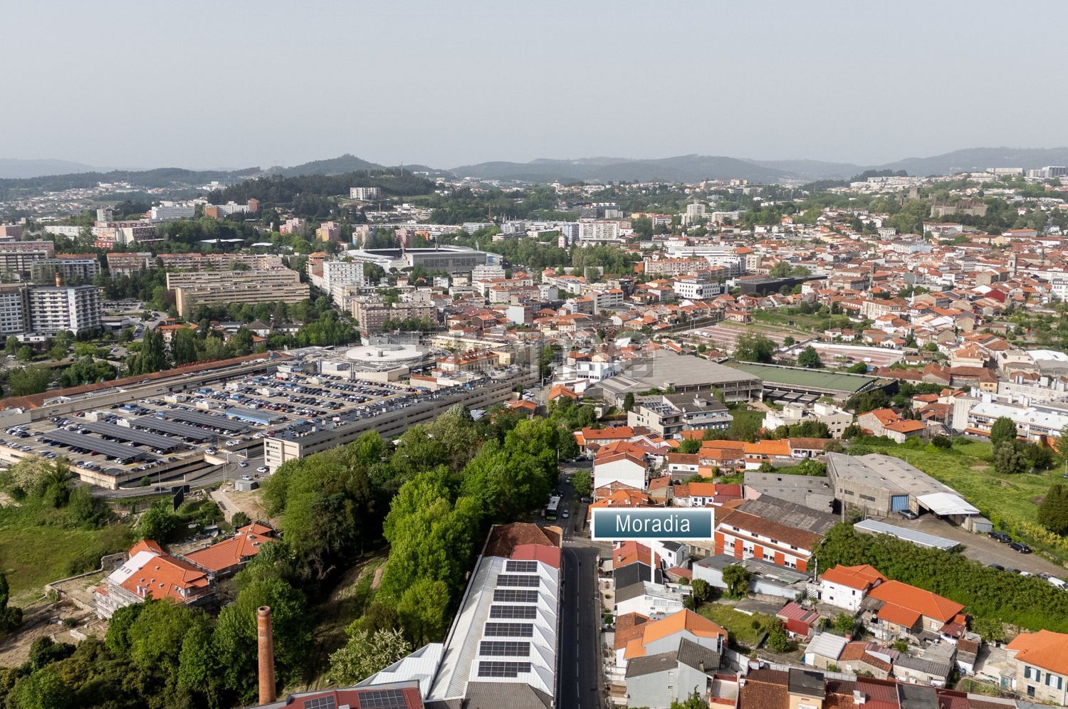 联排别墅出售在Rua da Cruz de Pedra - 详情