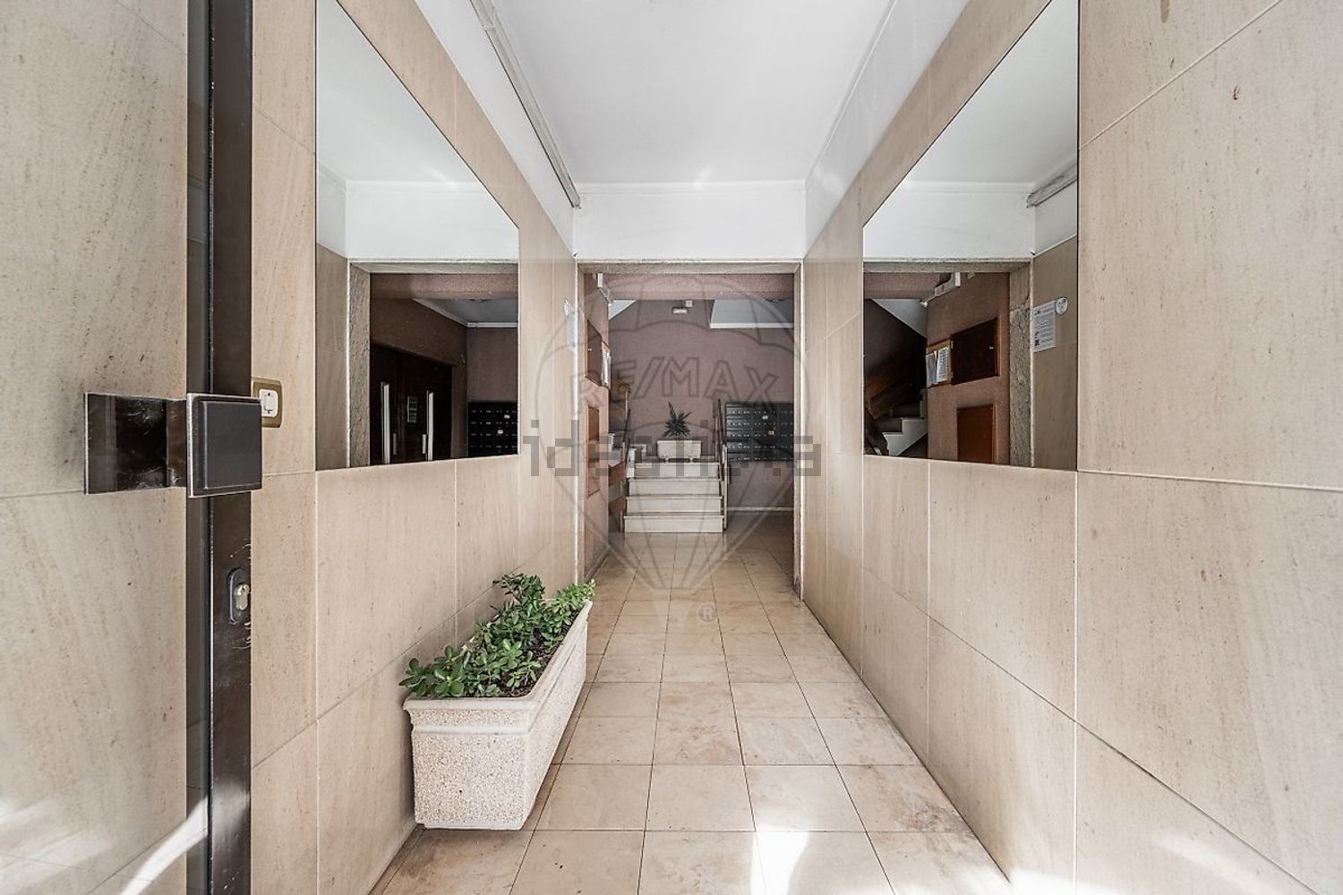 公寓 t2出售在Avenida da Liberdade, 158 - 阳台