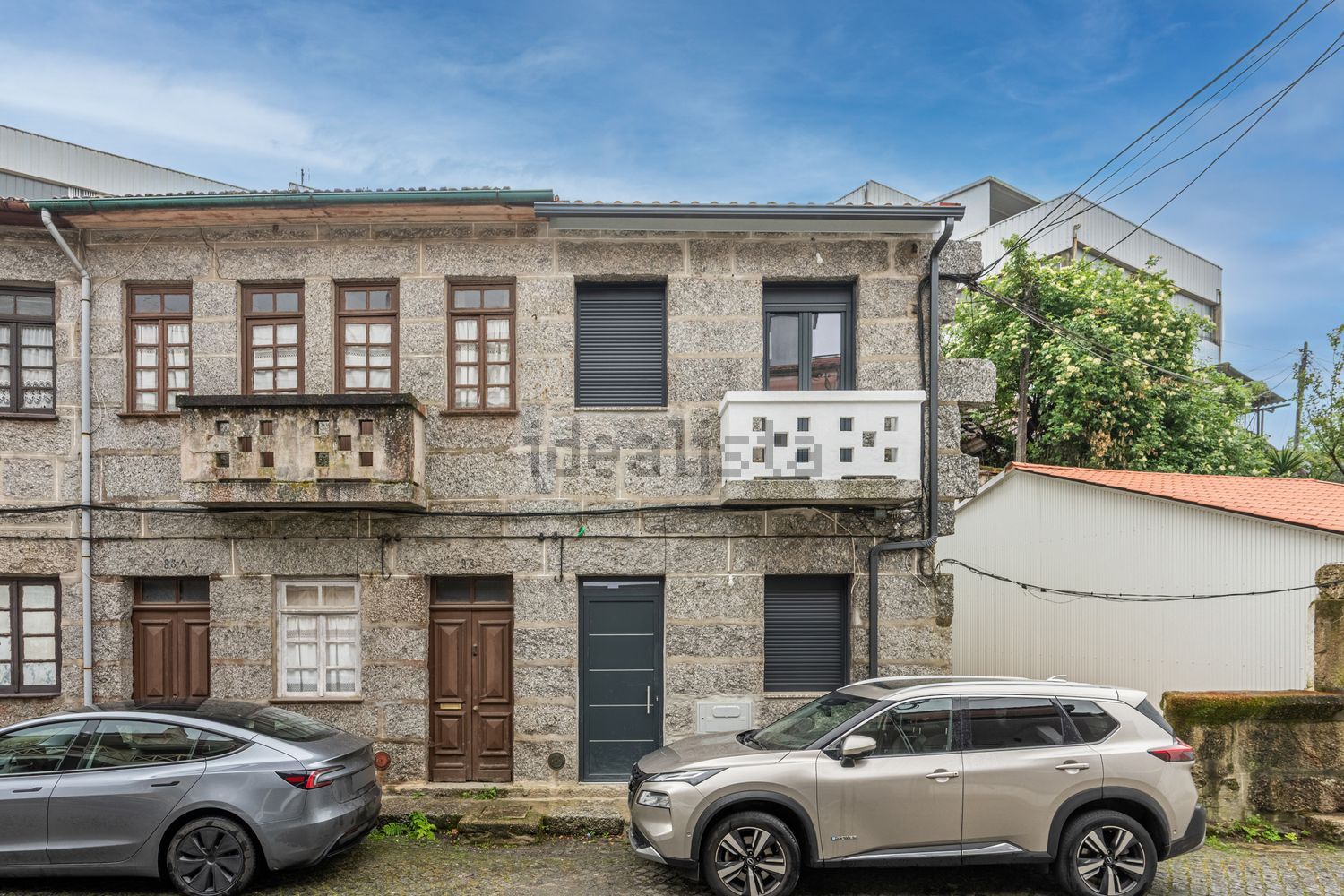 小楼房或独栋别墅出售在Rua da Arcela, 86 - 外立面
