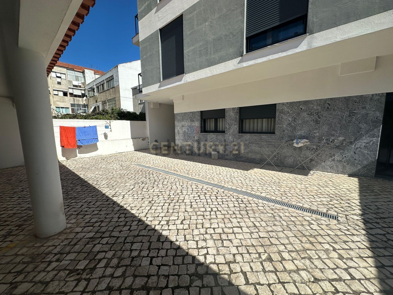 出租公寓 t2在Rua Egas Moniz, 5 - 外立面