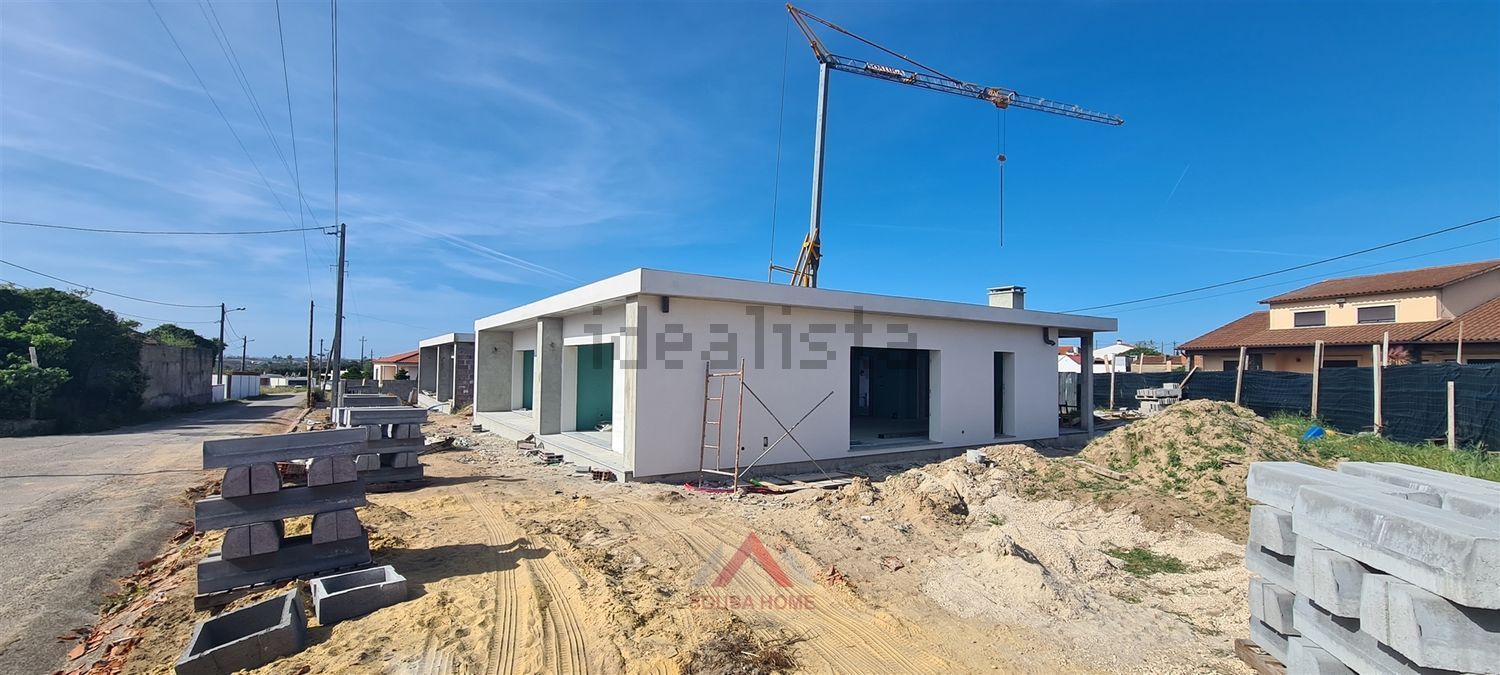小楼房或独栋别墅出售在 Souto da Carpalhosa - 视线