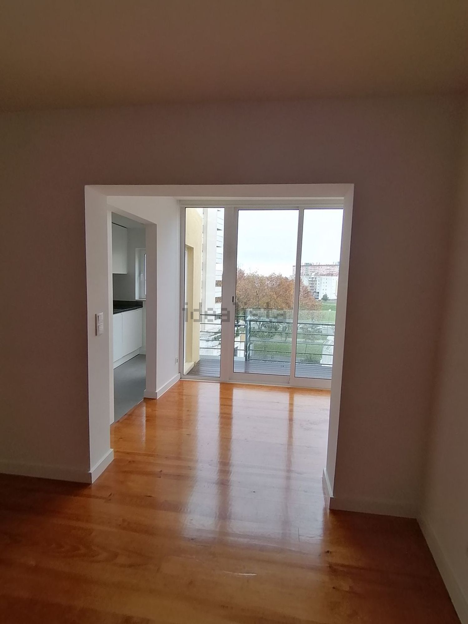 出租公寓 t1在Rua Barão de Sabrosa, 282 - 客厅
