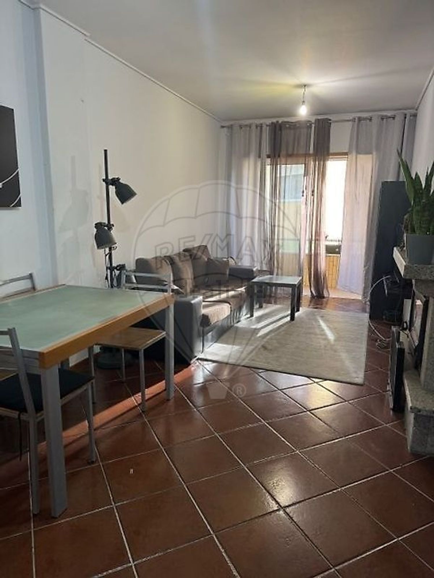 公寓 t2出售在 Quinta da Barra s/n - 客厅