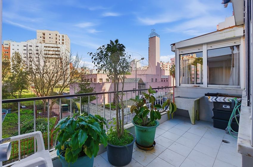 公寓 t3出售在Avenida Duque de Ávila