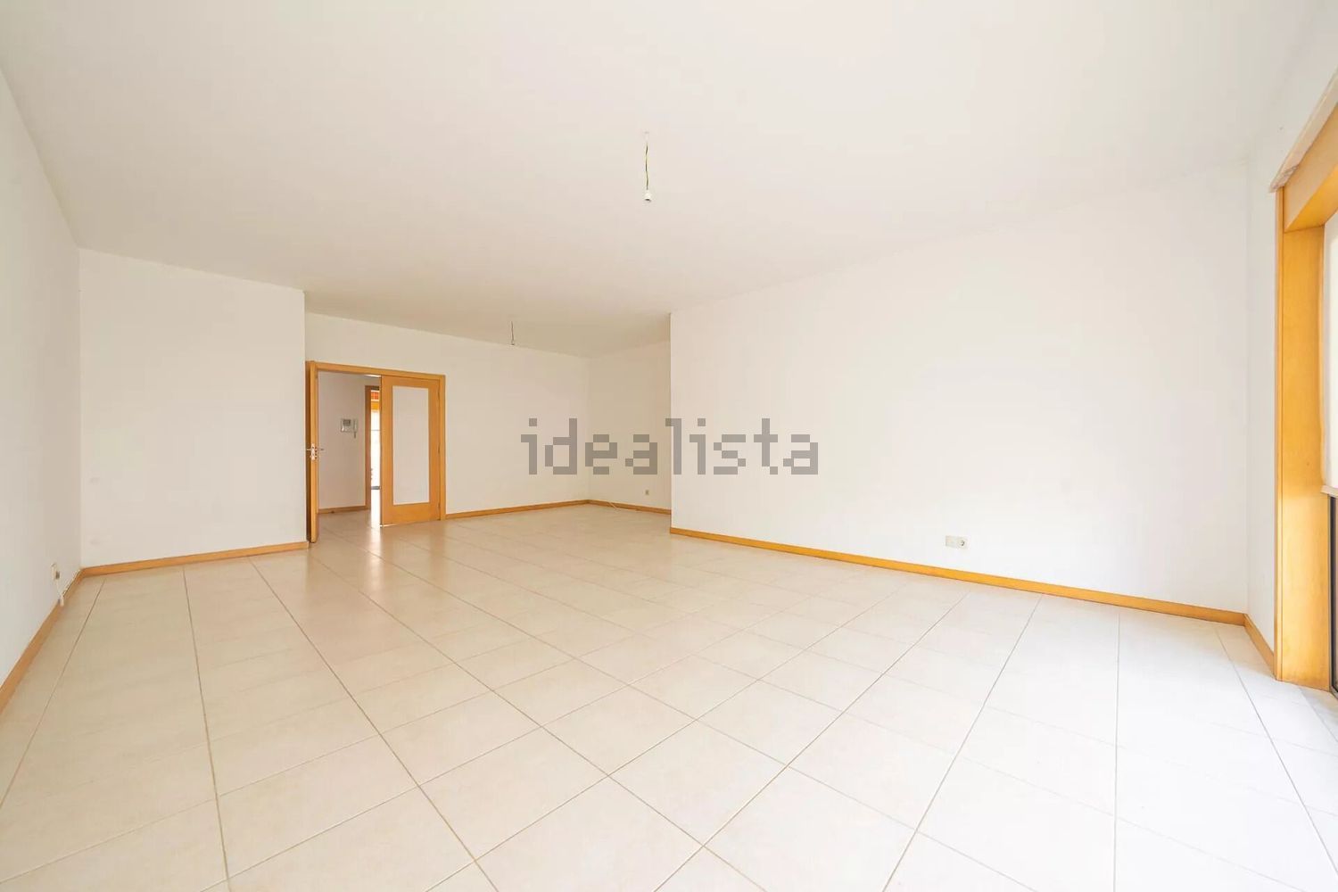 公寓 t3出售在 Urbanizacao vila serena - 客厅