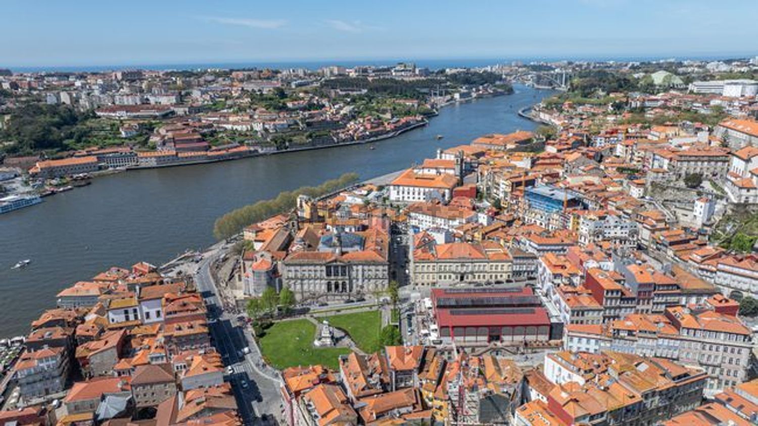复式公寓出售在Rua do Comércio do Porto s/n - 视线