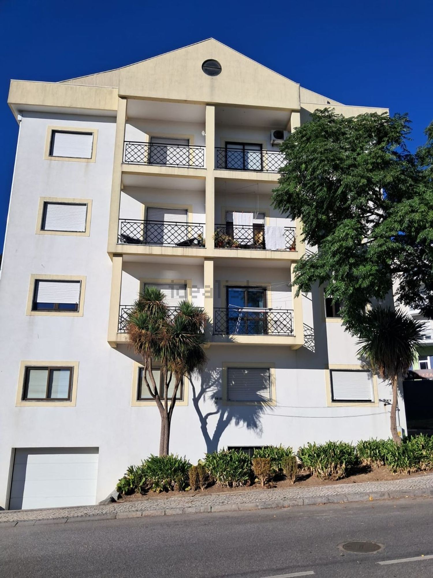 出租公寓 t3在 Urbanização Bairro Santa Eugénia, 17 - 外立面