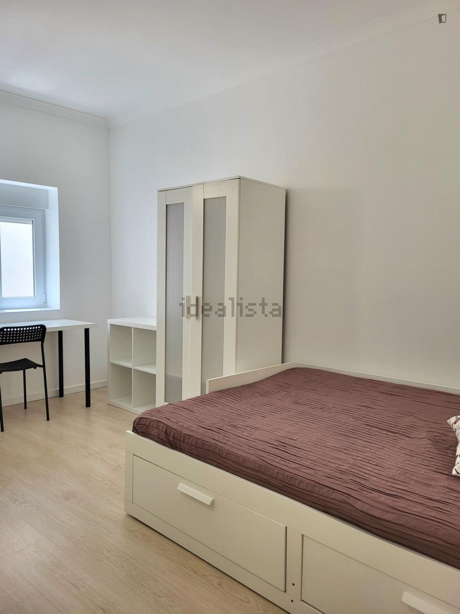 出租房间在Rua Dom Afonso Henriques - 卧室