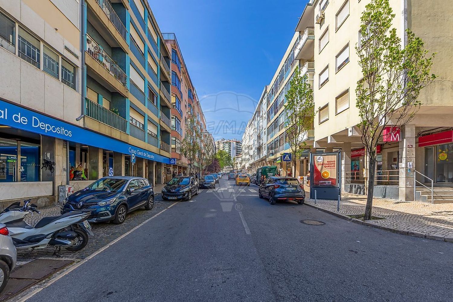 公寓 t3出售在Avenida António Ennes - 视线