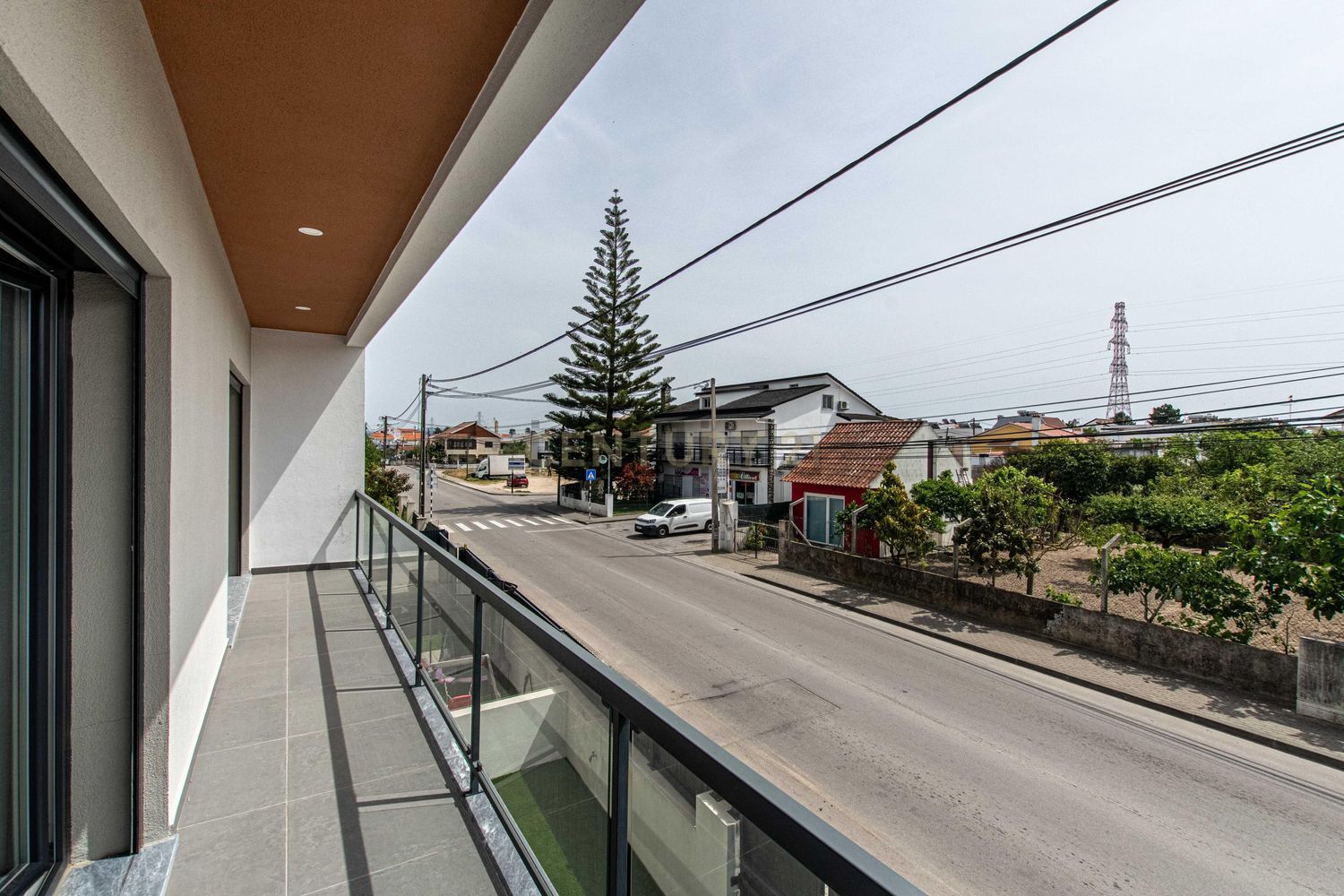 小楼房或独栋别墅出售在Avenida da Liberdade, 90 - 阳台