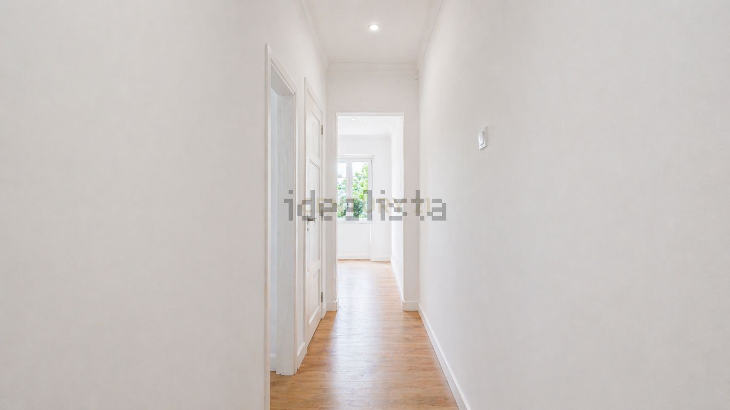 公寓 t2出售在Rua Dom João de Portugal, 21 - 过道