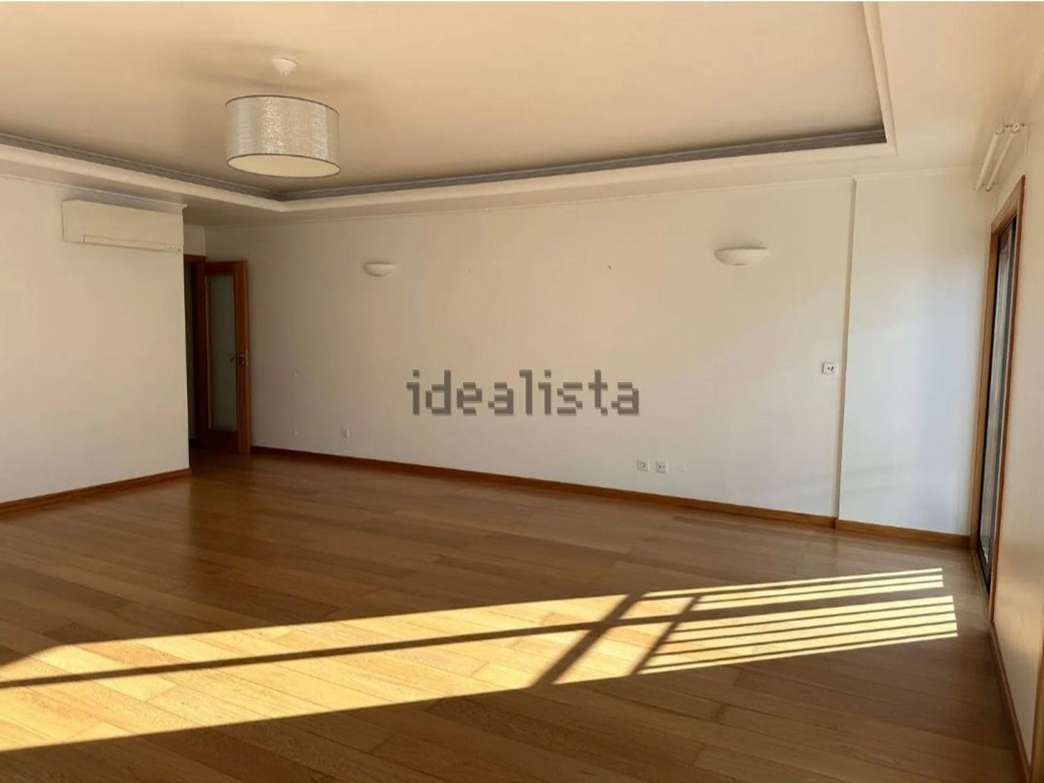出租公寓 t2在Rua Espregueira Mendes, 8 - 居住