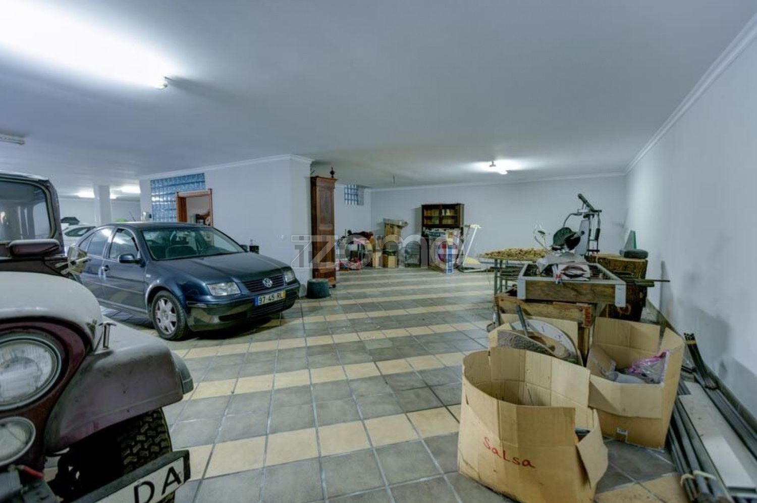 庄园出售在Rua de Santo António, 340 - 停车位