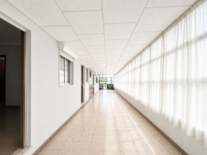 小楼房或独栋别墅出售在Rua da Escola do Viso, 9