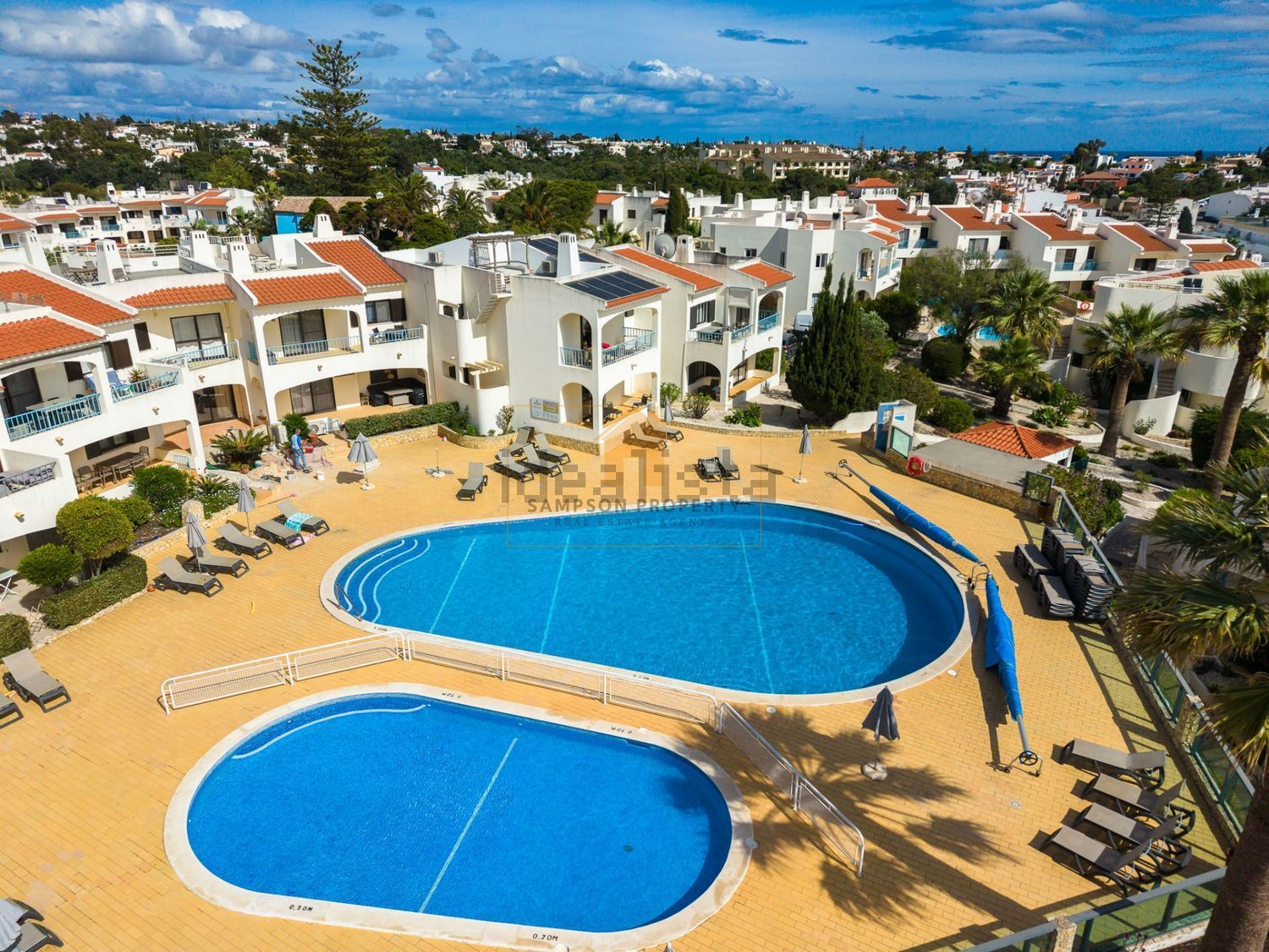 公寓 t2出售在 Centro de Carvoeiro - 游泳池