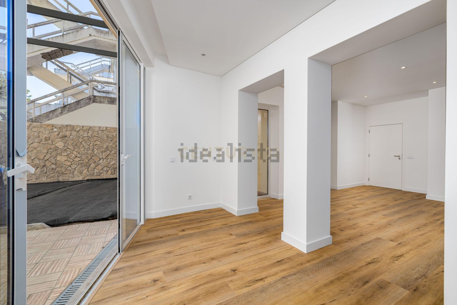 公寓 t3出售在Rua Ascensão Guimarães, 53 - 居住