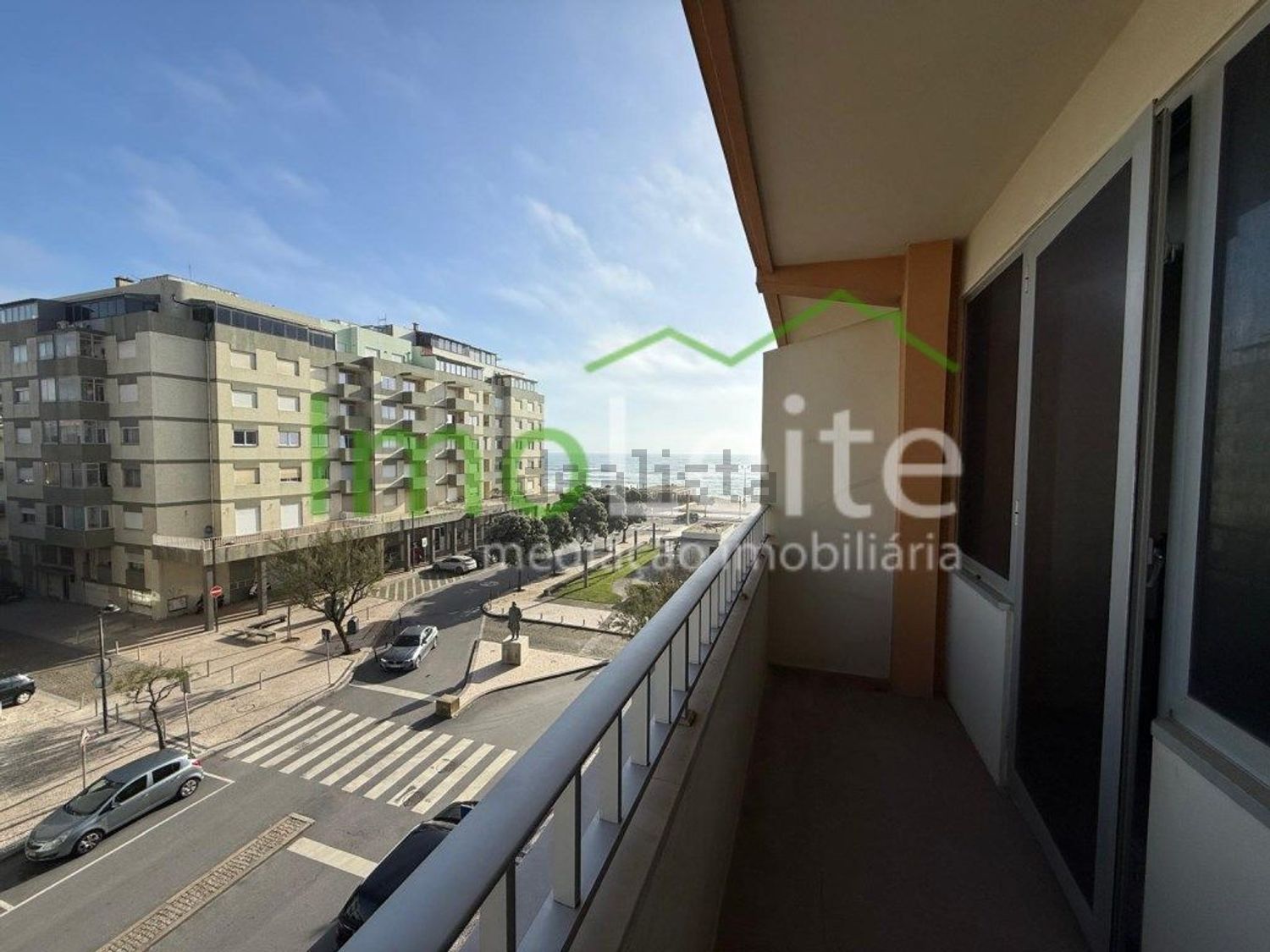 公寓 t2出售在Avenida Santos Graça - 阳台