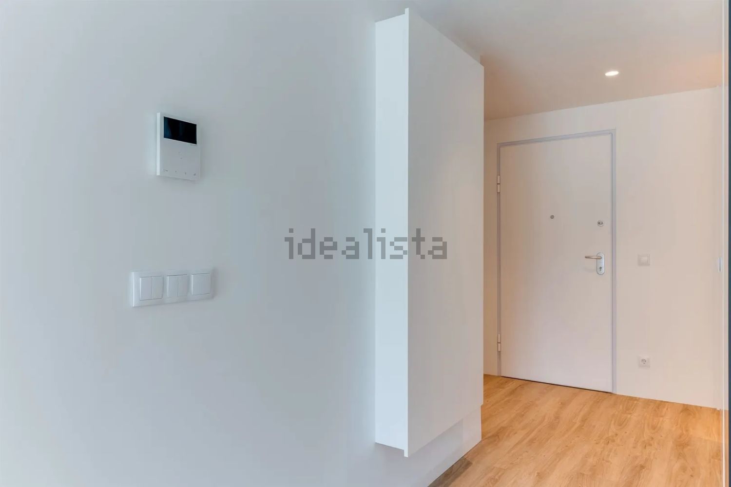 公寓 t3出售在Rua Álvares Cabral, 2 - 居住