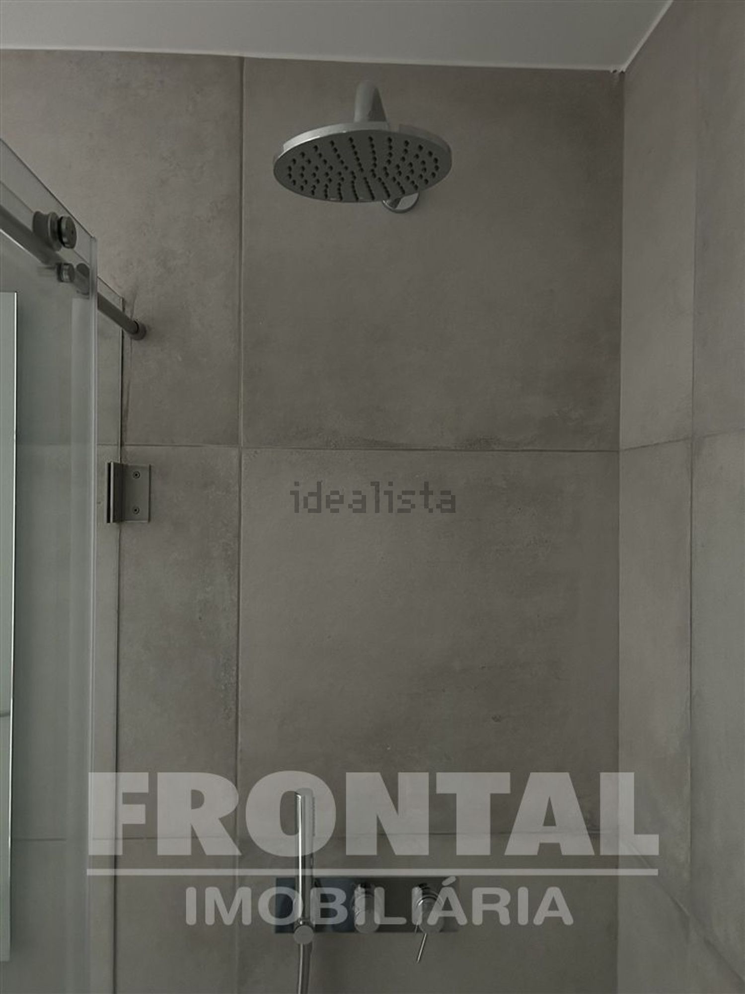 出租公寓 t2在 Hospital São João - Pólo Universitário - 卫生间