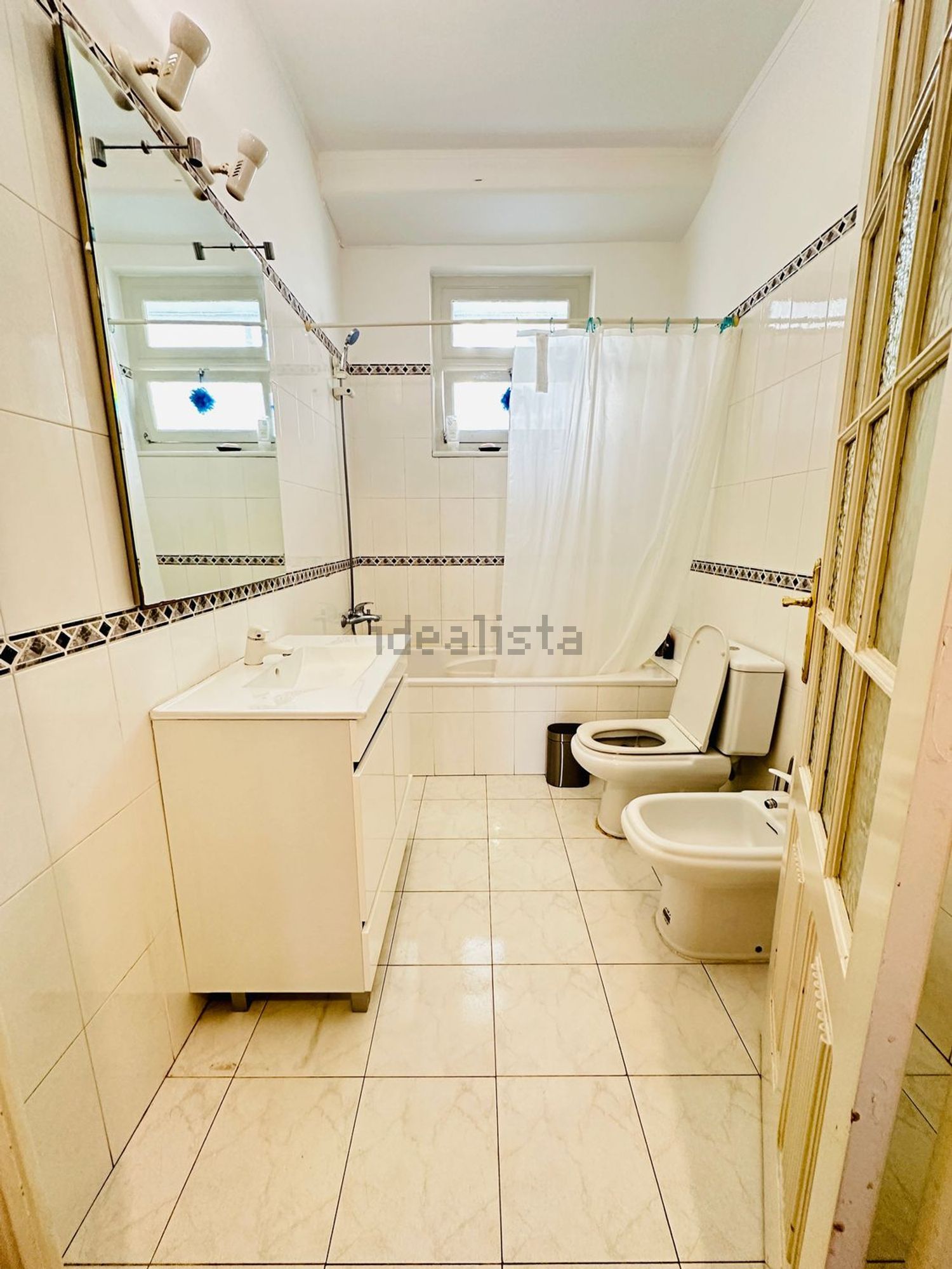 出租房间在Avenida Almirante Reis, 60 a - 卫生间