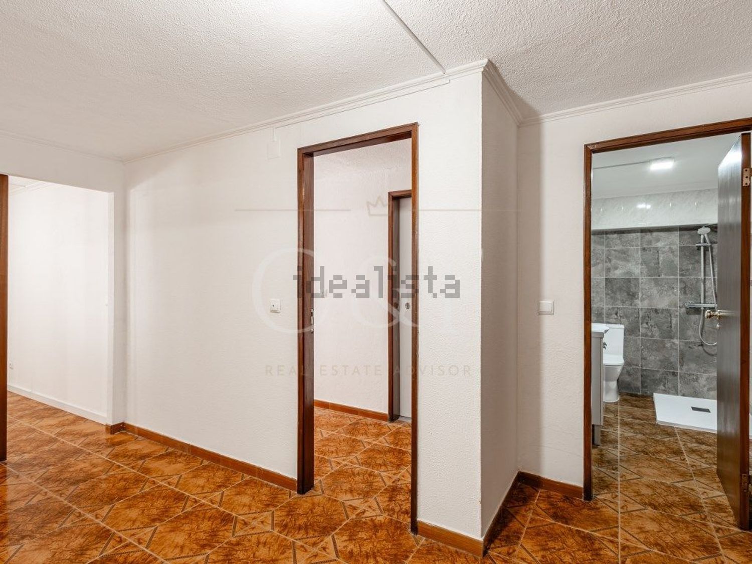 公寓 t3出售在Rua Augusto Machado, 11 - 前厅