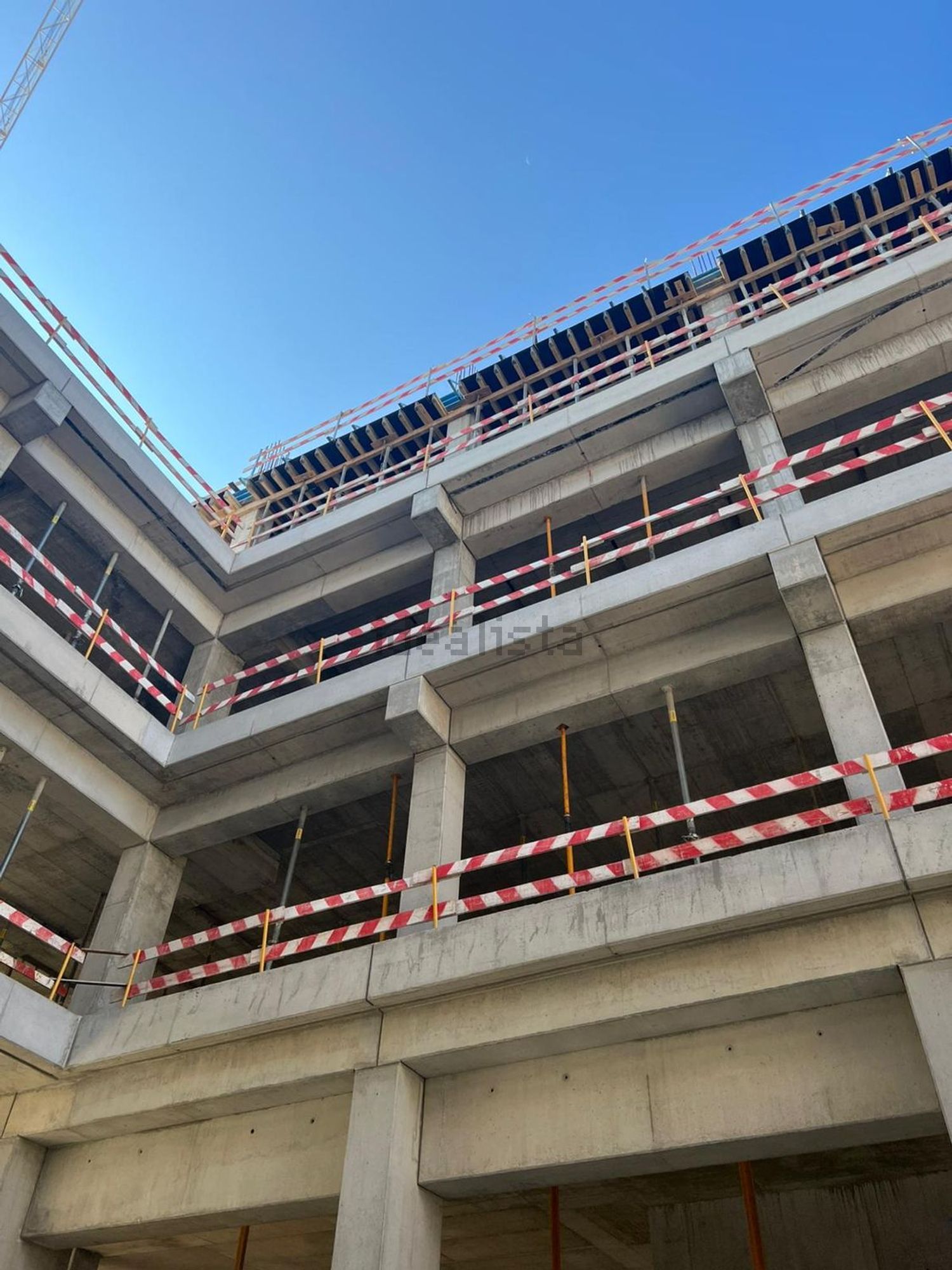 公寓 t2出售在Avenida Fernão Magalhães, 127 - 施工照片