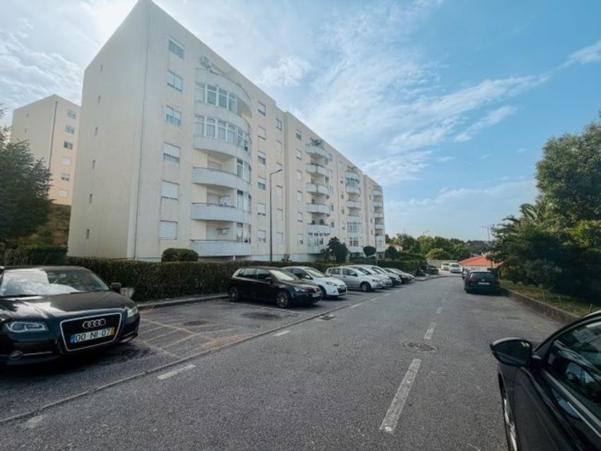 公寓 t2出售在Rua Almeida Garrett, 58