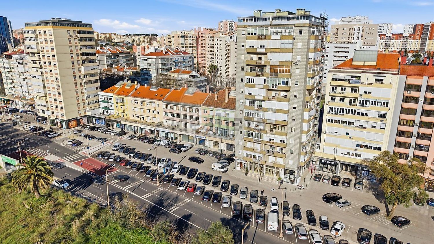 公寓 t3出售在Avenida Duque de Ávila - 视线