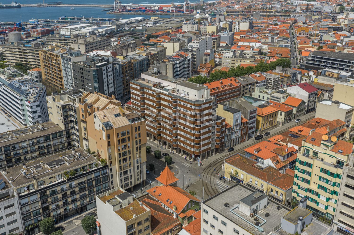 公寓 t4出售在Avenida da República, 305 - 详情
