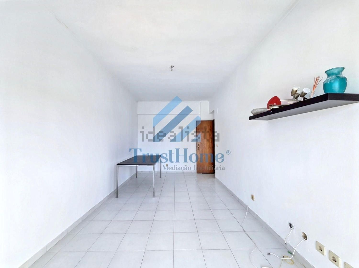 公寓 t2出售在Praceta Guilherme Baptista Rocha - 客厅