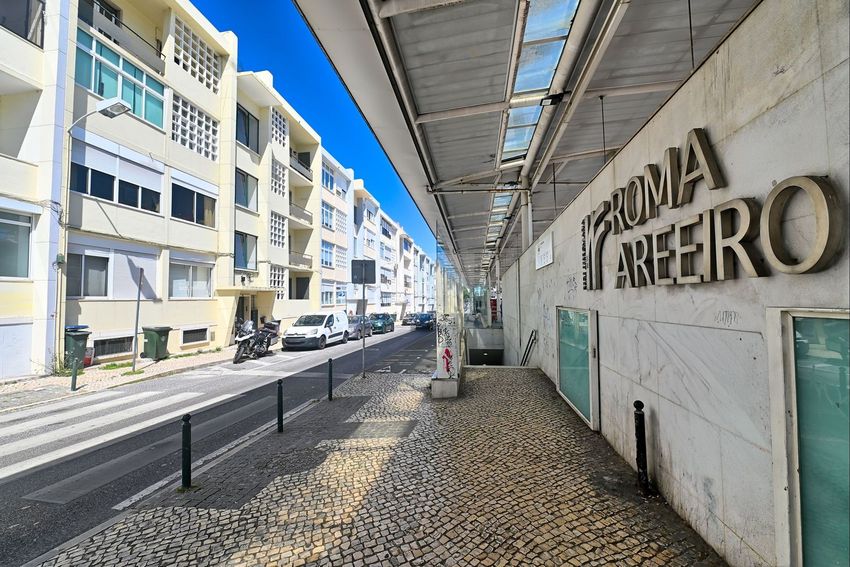 公寓 t2出售在Avenida Frei Miguel Contreiras, 36