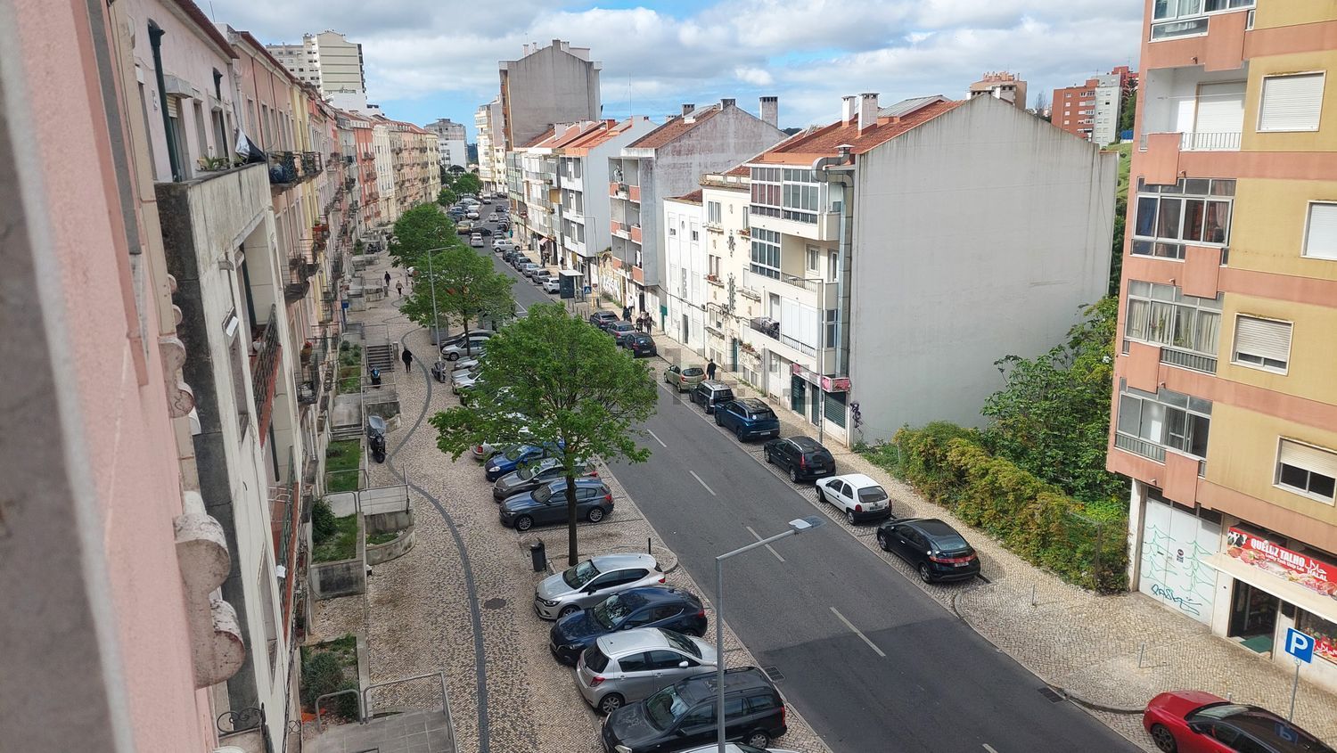 公寓 t3出售在Avenida Miguel Bombarda, 100 - 视线