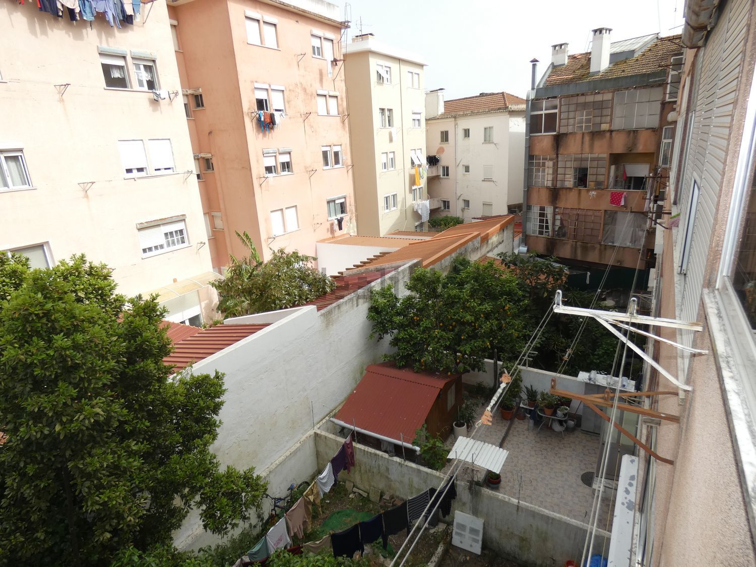 公寓 t2出售在 Centro - Parque Central - 阳台