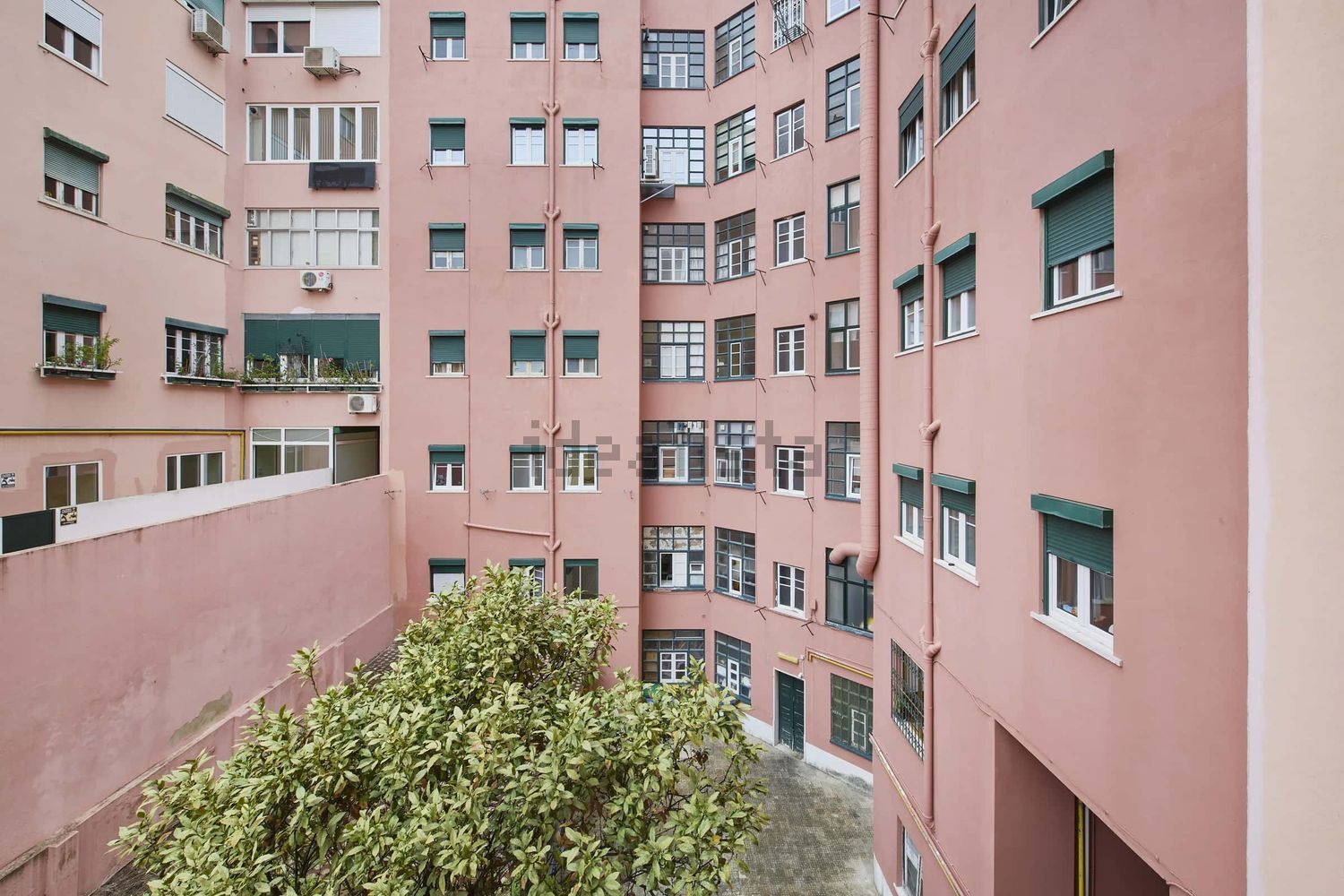 出租房间在Avenida Almirante Reis, 229 - 视线