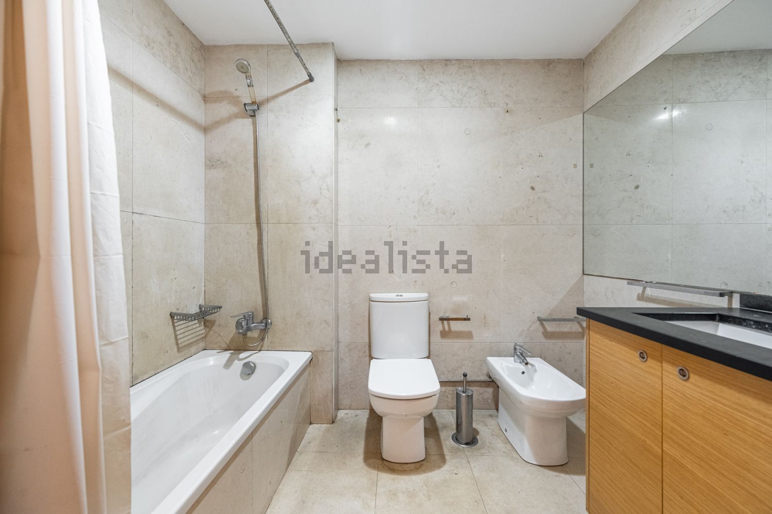 公寓 t2出售在Avenida da Liberdade, 158 - 卫生间