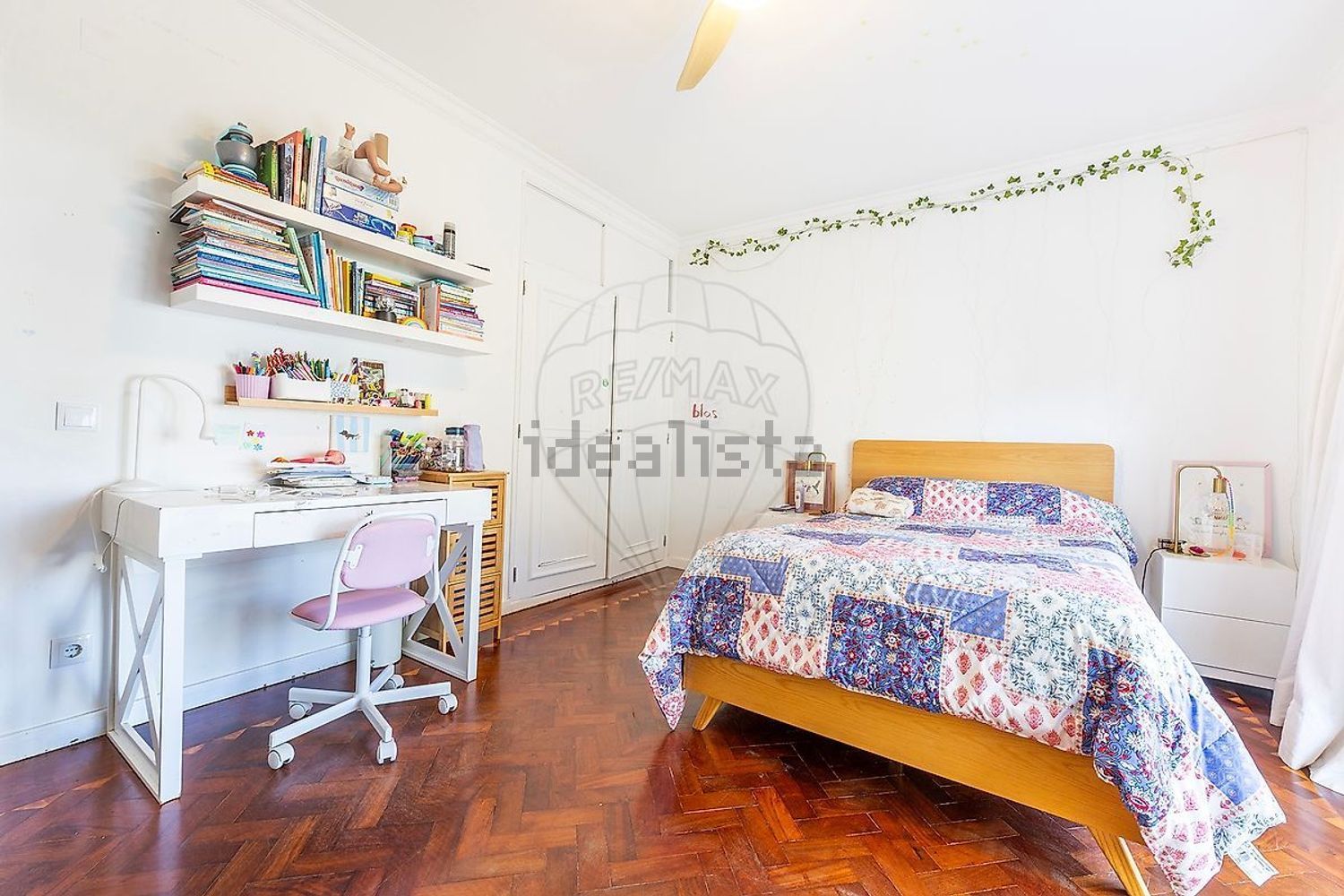 小楼房或独栋别墅出售在Rua de Sant'Ana - 卧室