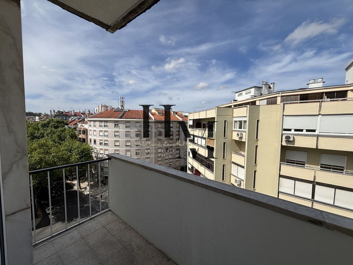 公寓 t3出售在 Avenida do Uruguai - 阳台