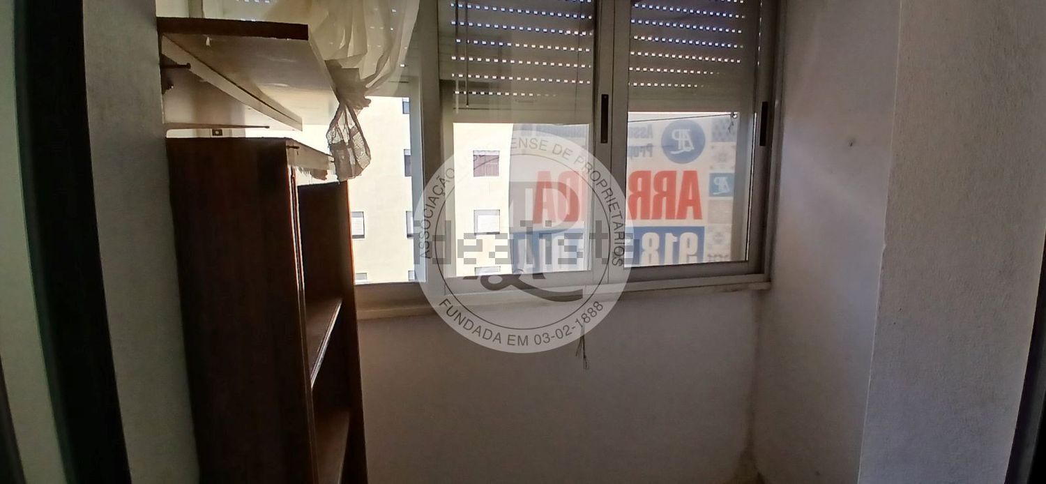 出租公寓 t2在 Marvila - 照片