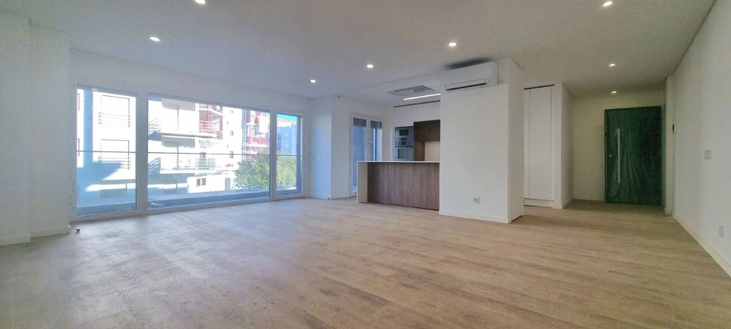 公寓 t1出售在 Vale Flores - Quinta do Chiado