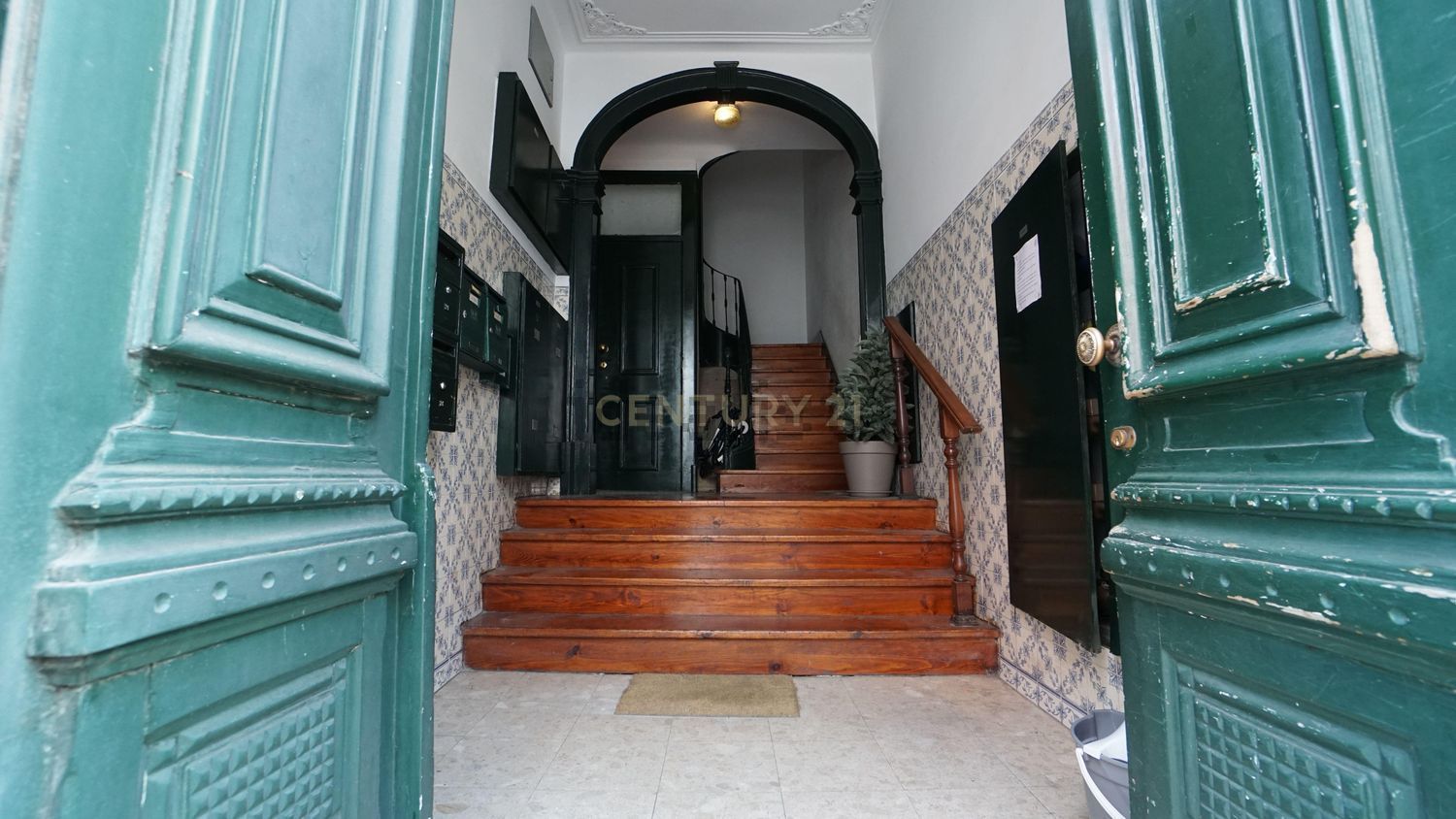 出租公寓 t3在 Campo Pequeno - 过道